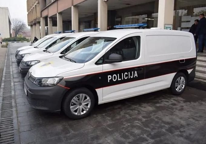 Vatrogasci intervenirali u bh. općini zbog požara izazvanog piromanom u pomoćnom objektu