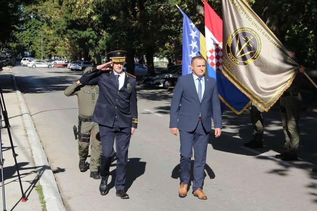 MUP Livanjskog kantona zaposlio 200 policajaca uz ulaganje od 10,5 miliona KM